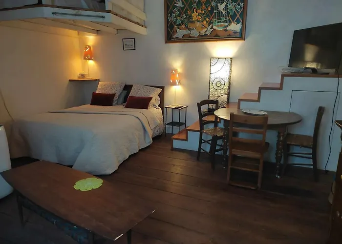 B&B Le Miroir aux Fées Bordeaux