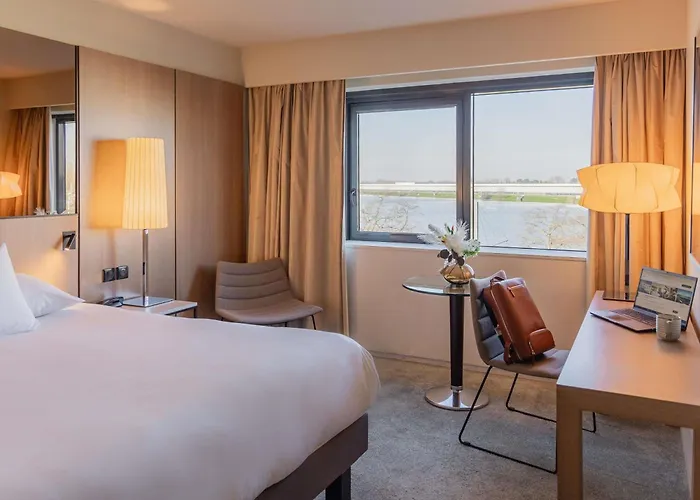 Familiehotel: Pullman Bordeaux Lac
