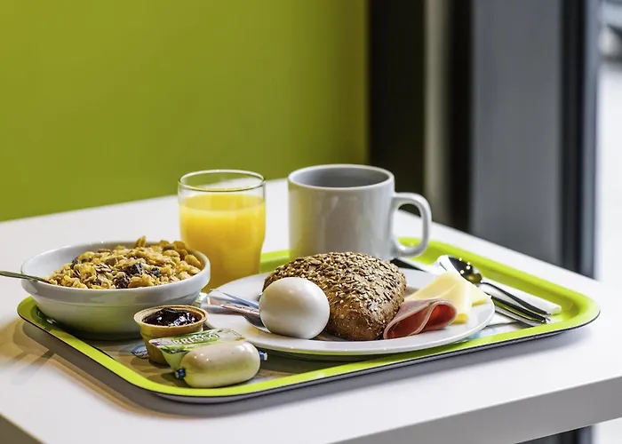 Hotel: ibis budget Bordeaux Lac